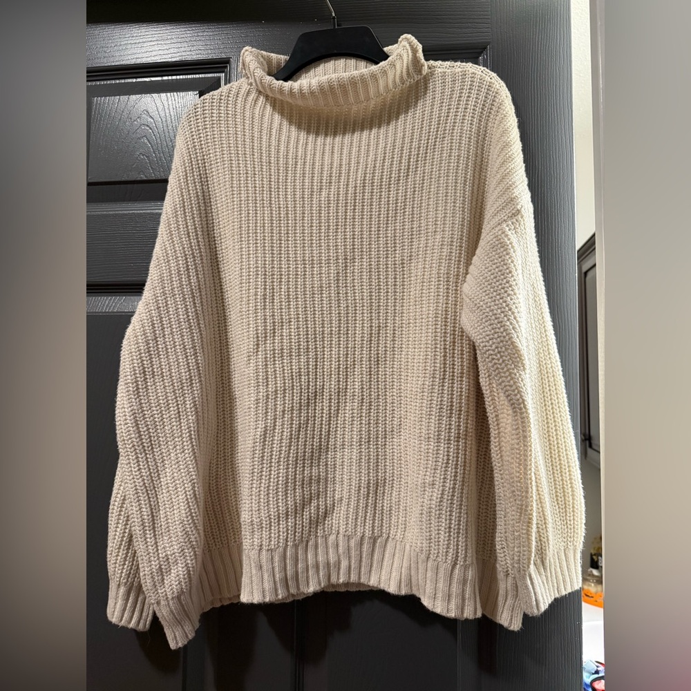 American Eagle Outfitters Cream Turtleneck Sweater